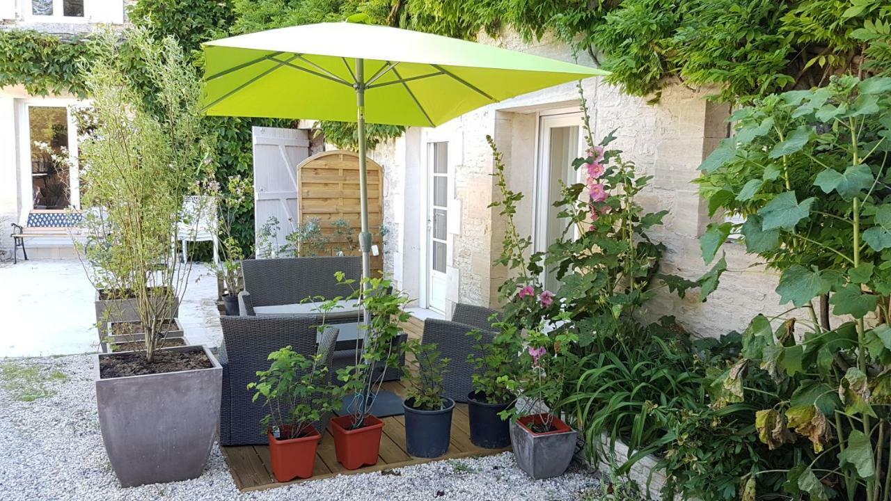 Saint-Côme-de-FresnéLiz'A Logis De Charme别墅 外观 照片